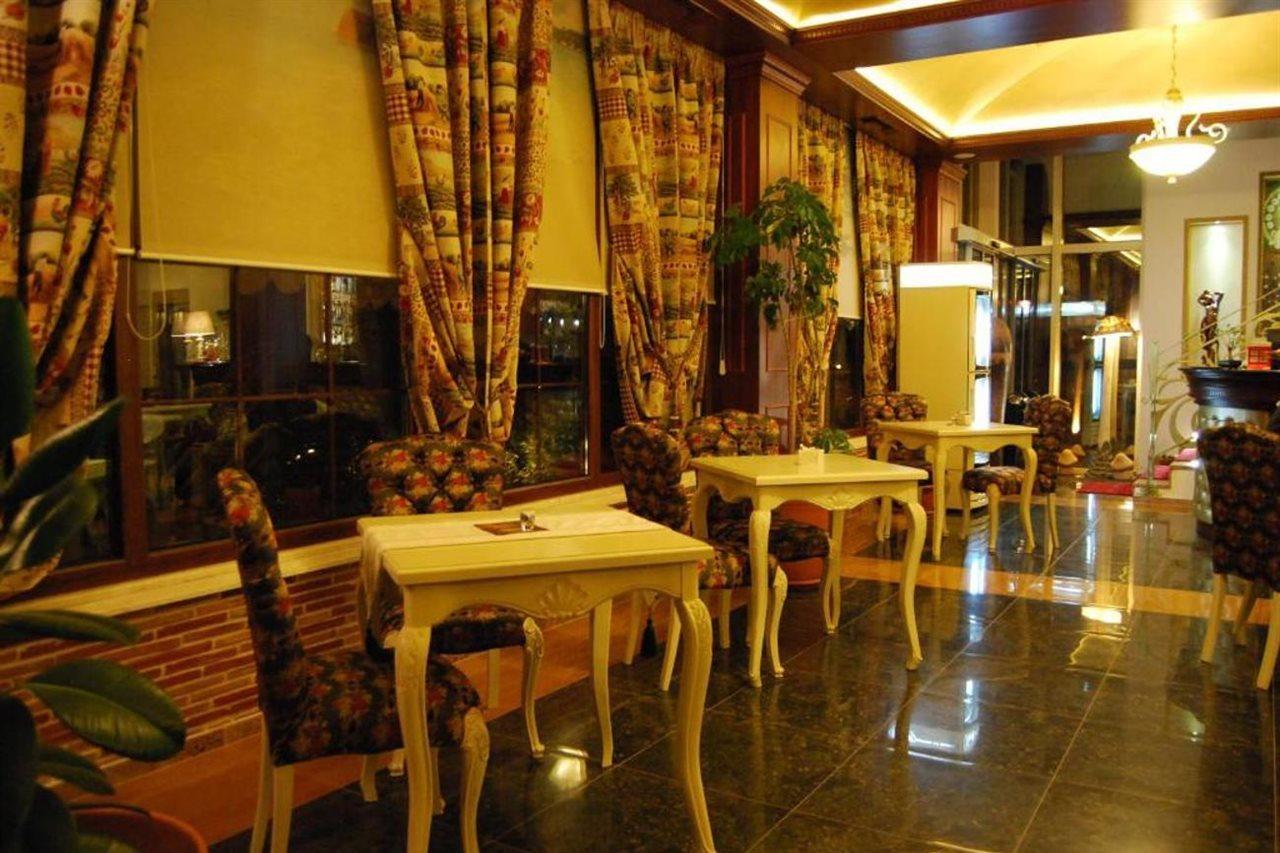 2 Kitarrat Boutique Hotel & Spa Durrës Exterior foto